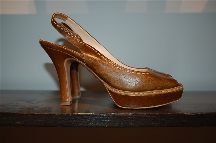 Bronze Prada Peep-Toe, size 7.5