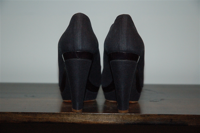 Navy Jil Sander Wedge, size 7