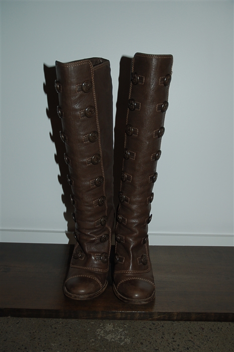 Dark Leather Dolce & Gabbana Boots, size 8.5
