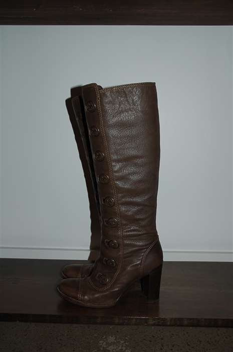 Dark Leather Dolce & Gabbana Boots, size 8.5