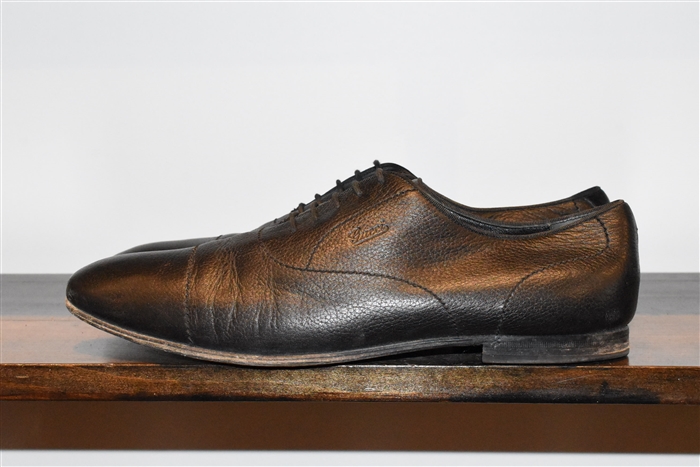 Black Leather Gucci Oxford, size 9