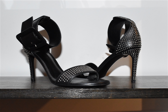 Black Leather Saint Laurent Sandals, size 8
