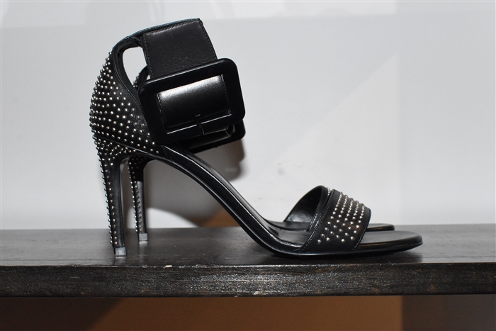 Black Leather Saint Laurent Sandals, size 8