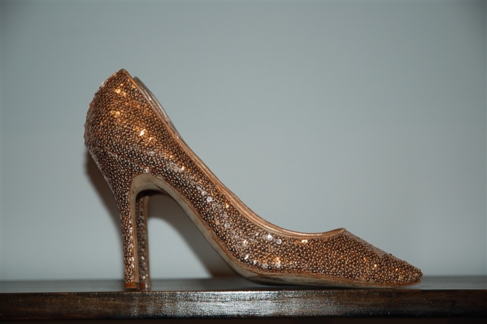 Rose Gold Manolo Blahnik Pumps, size 9.5