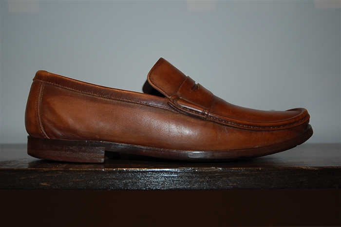 Aged Leather Bruno Magli Loafer, size 8.5