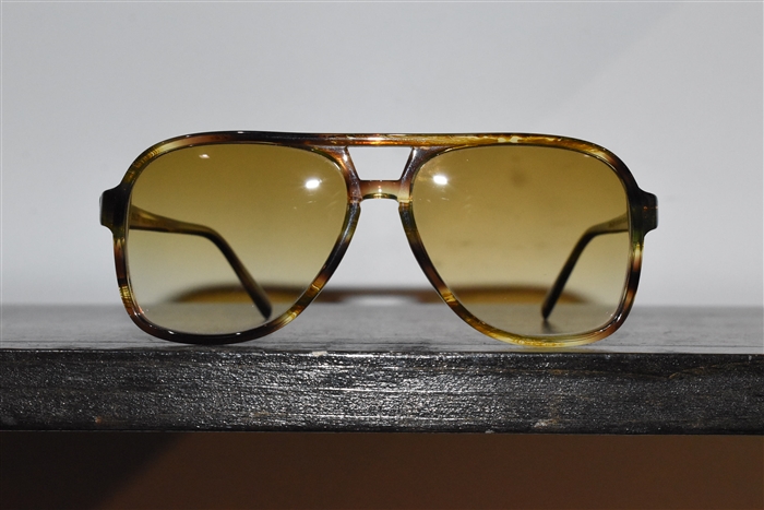 Tortoise Shell Moscot Sunglasses, size O/S