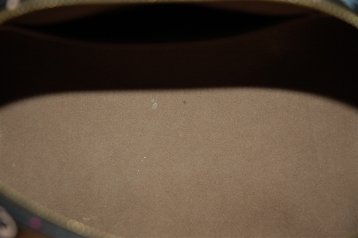 Monogram Louis Vuitton Satchel, size M