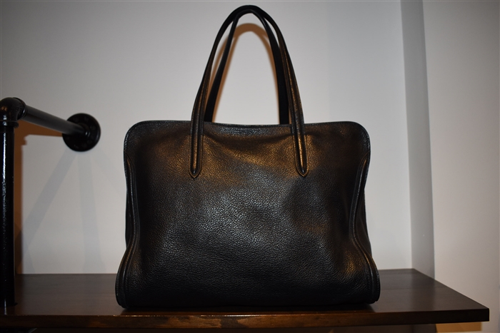 Black Leather Alexander McQueen Satchel, size L