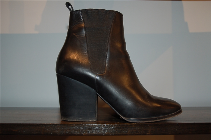 Black Leather The Kooples Ankle Boots, size 8