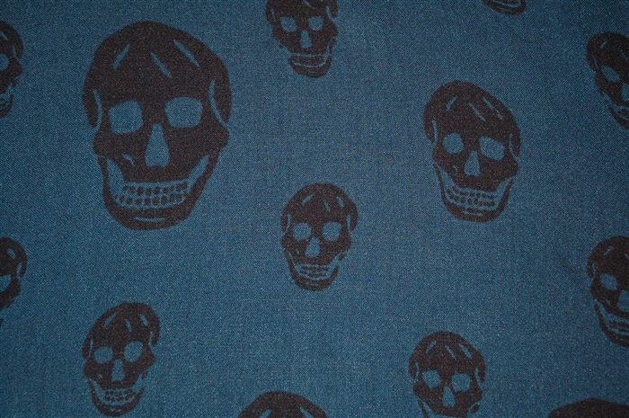 Navy & Black Alexander McQueen Scarf, size O/S