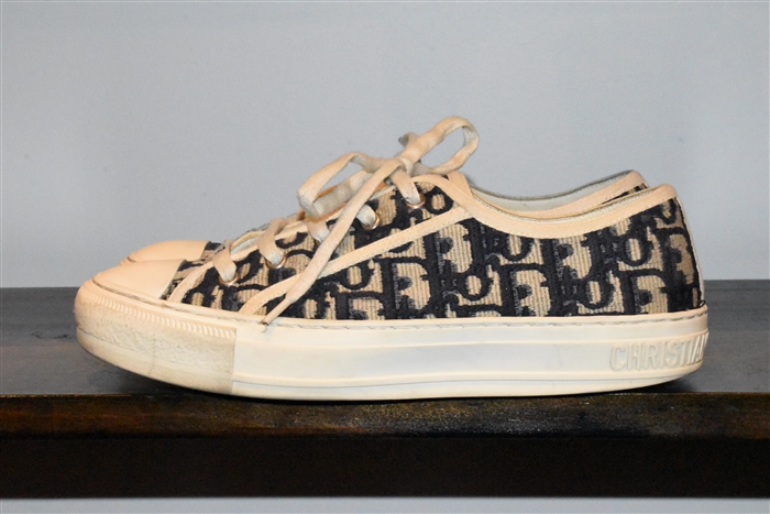 Monogram Dior Sneaker, size 8.5