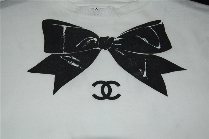 Soft White Chanel - Vintage T-Shirt, size XL
