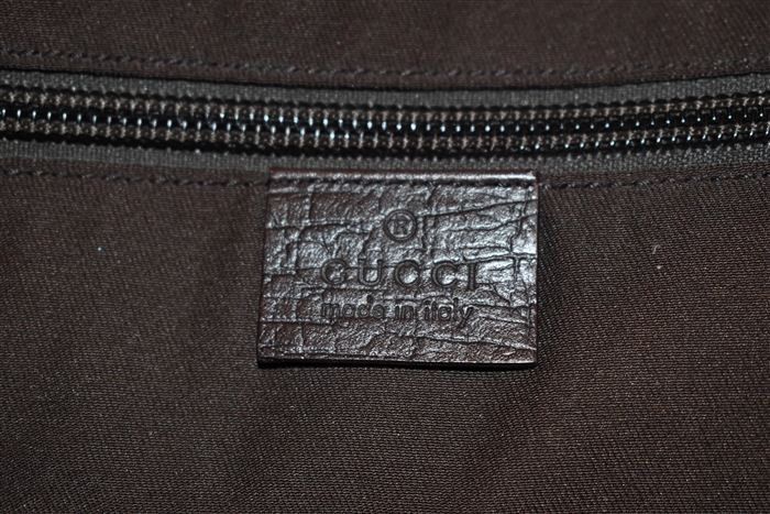 Monogram Gucci Messenger, size M