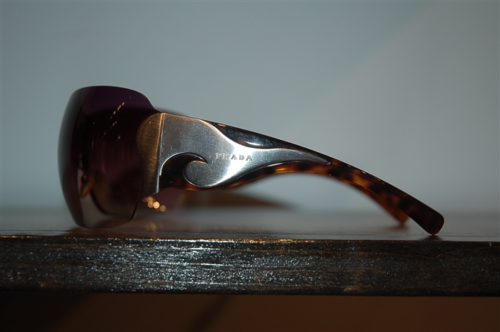 Tortoise Shell Prada Sunglasses, size O/S