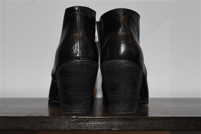 Black Leather Rachel Comey Ankle Boots, size 8