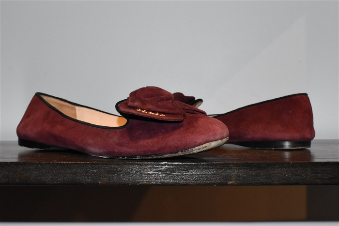 Merlot Prada Flats, size 6