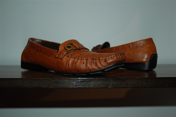 Dark Walnut Stuart Weitzman Loafer, size 8.5