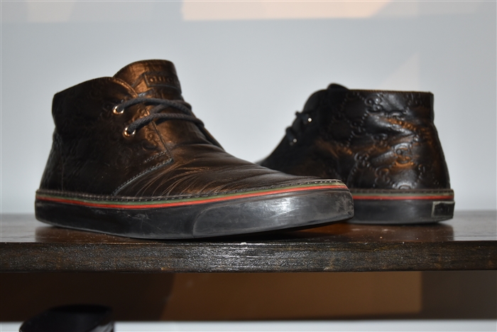 Black Leather Gucci Chukkas, size 8.5