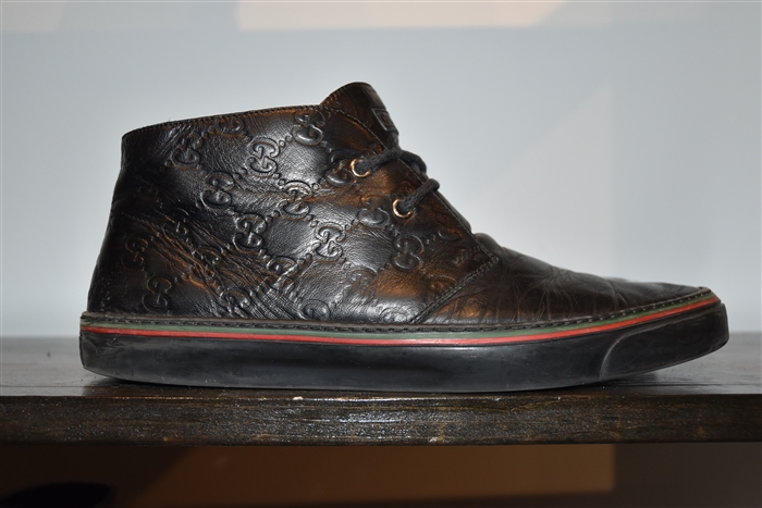 Black Leather Gucci Chukkas, size 8.5