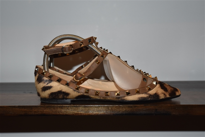 Animal Print Valentino Flats, size 7.5