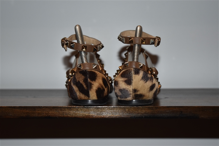 Animal Print Valentino Flats, size 7.5