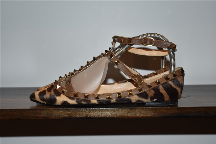 Animal Print Valentino Flats, size 7.5