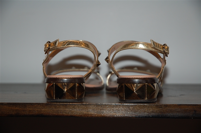 Gold Valentino Sandal, size 6.5