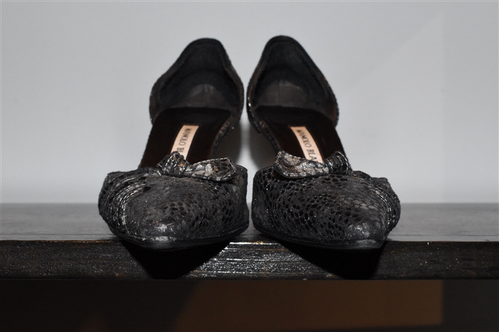 Snakeskin Manolo Blahnik Pumps, size 6.5