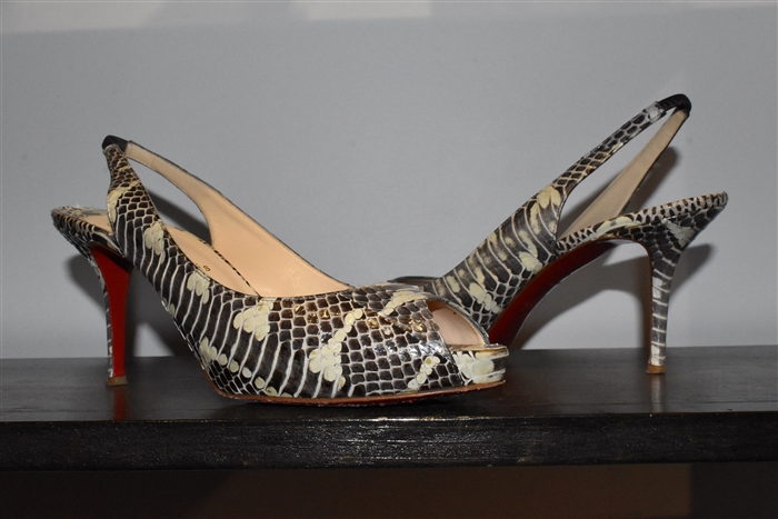 Snakeskin Christian Louboutin Peep-Toe, size 11