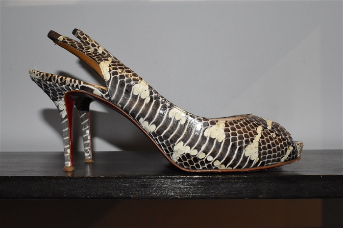 Snakeskin Christian Louboutin Peep-Toe, size 11