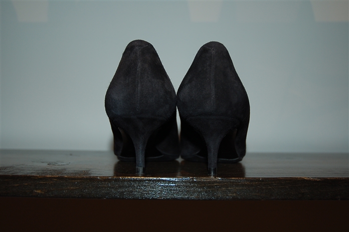 Black Suede Roger Vivier Kitten Heels, size 7
