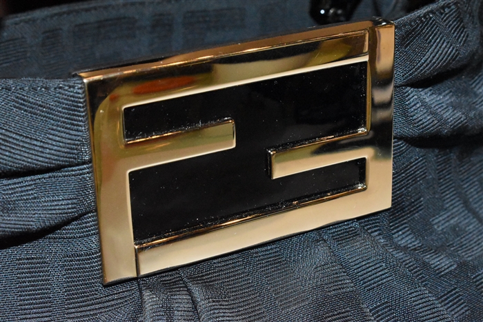 Basic Black Fendi Tote, size S