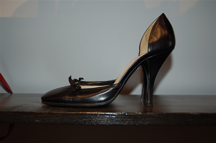 Black Leather Prada Heels, size 9