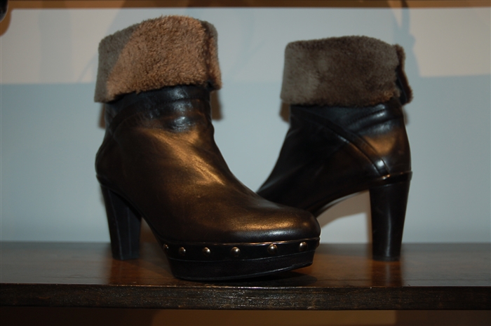 Black Leather Stuart Weitzman Ankle Boots, size 10