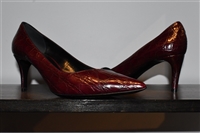 Cranberry Giorgio Armani Pumps, size 9.5