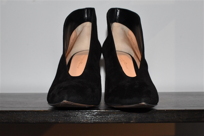 Black Suede Gianvito Rossi Booties, size 8.5