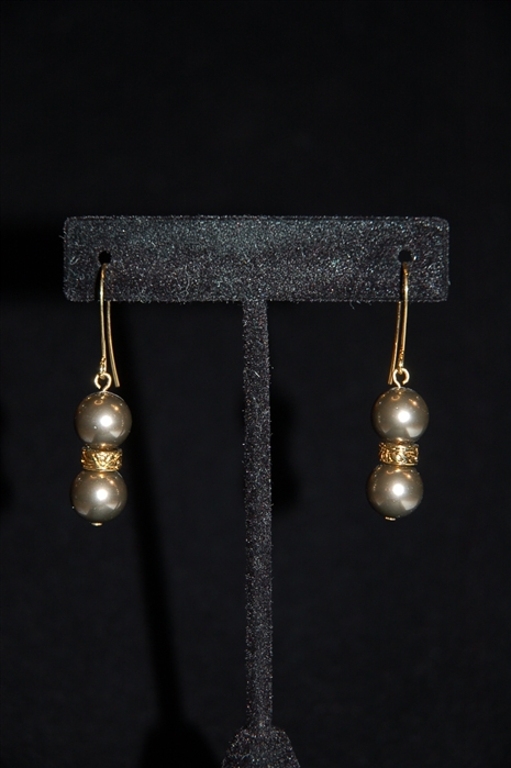 Gold Nina Ricci Earrings, size O/S