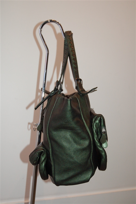 Bottle Green Bottega Veneta Tote, size M