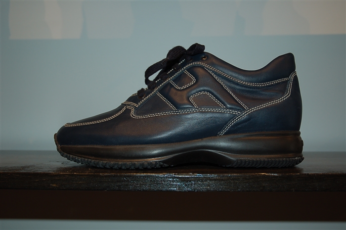 Navy Hogan Sneaker, size 10