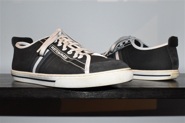 Dark Slate Louis Vuitton Sneaker, size 8