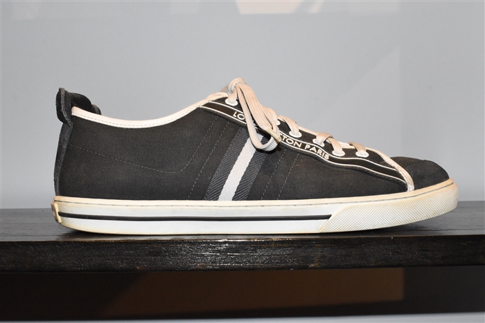 Dark Slate Louis Vuitton Sneaker, size 8