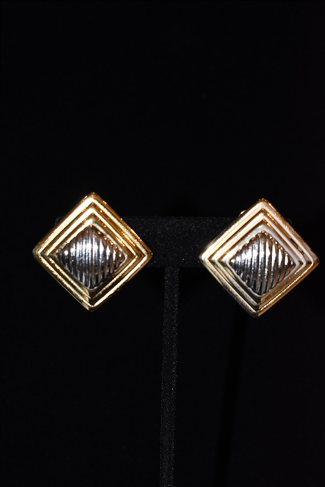 Gold Christian Dior - Vintage Earrings, size O/S