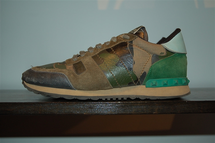Camouflage Valentino Sneaker, size 8