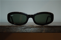 Basic Black Ray Ban Sunglasses, size O/S