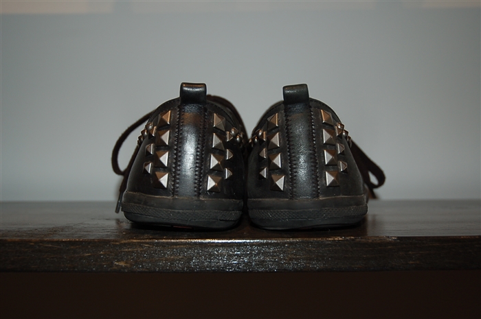 Black Leather Prada Sneaker, size 9