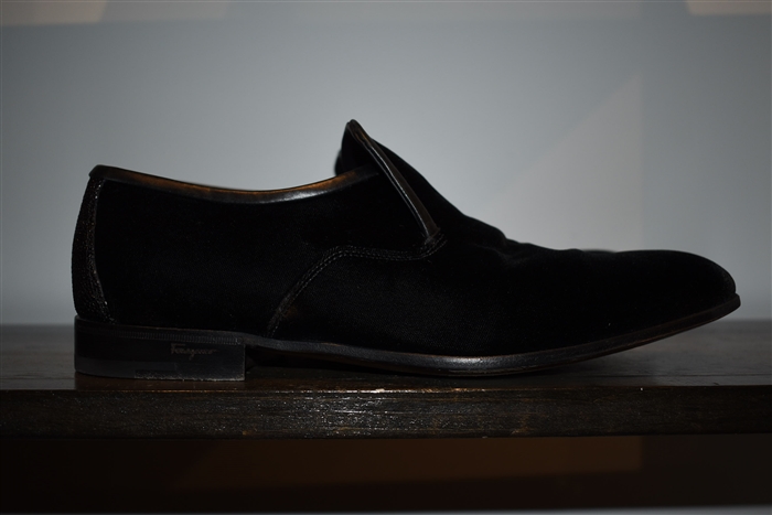 Black Velvet Salvatore Ferragamo Loafer, size 8.5