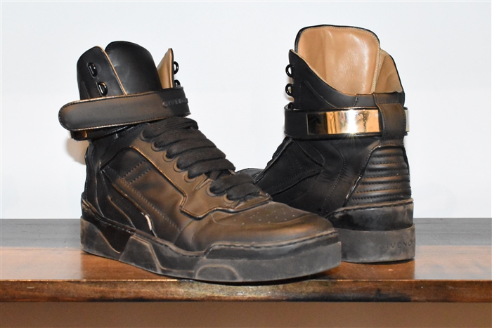 Black Leather Givenchy High-Top Sneakers, size 10