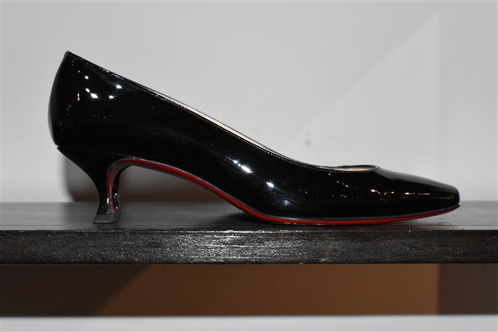 Black Patent Christian Louboutin Kitten Heels, size 9