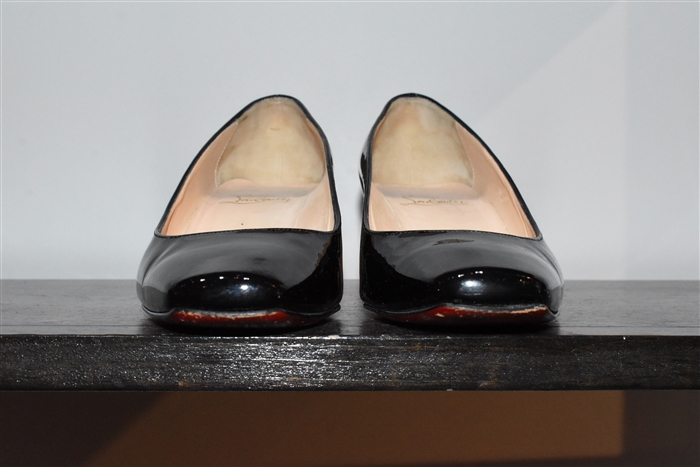 Black Patent Christian Louboutin Kitten Heels, size 9