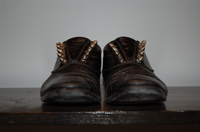 Black Leather Alexander McQueen Slip-On Shoe, size 9